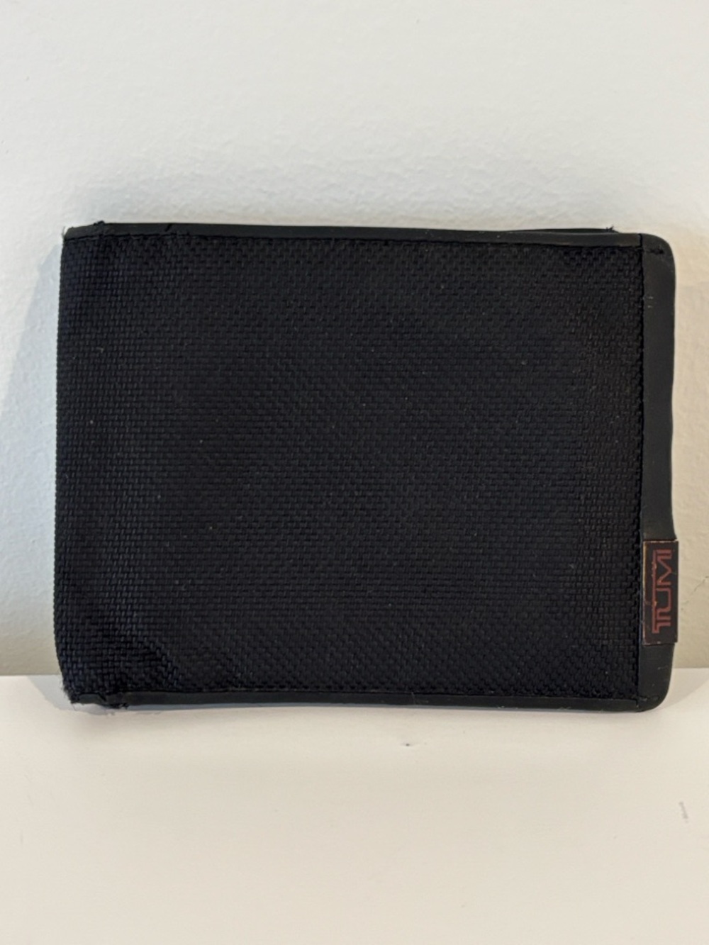 TUMI bifold wallet double billfold with coin pocket mesh & leather black